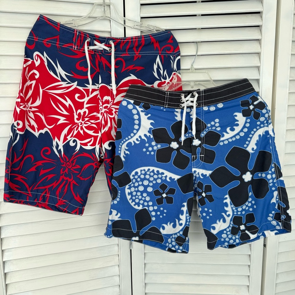 Toes on the Nose Swim Board Shorts - Men’s 30 - Beach, vintage Red White Blue